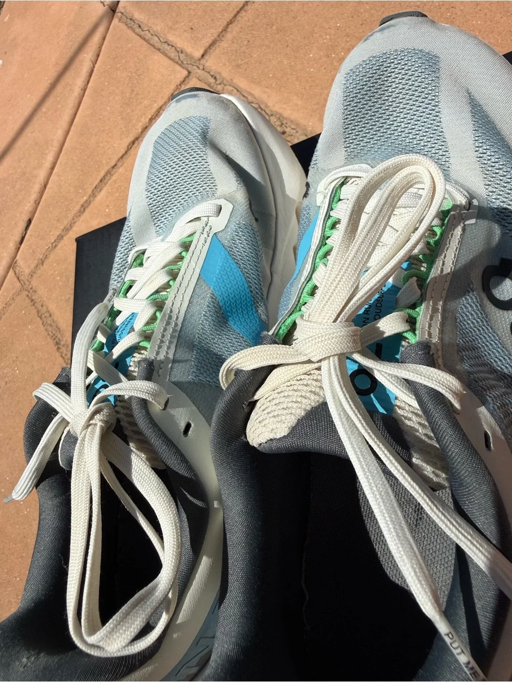 On Cloud Cloudsurfer Running Shoes
